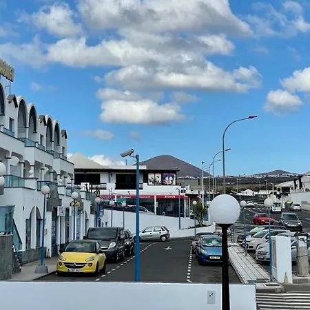 Apartament Vincent, Cozy And Sunny Over The Rooftops