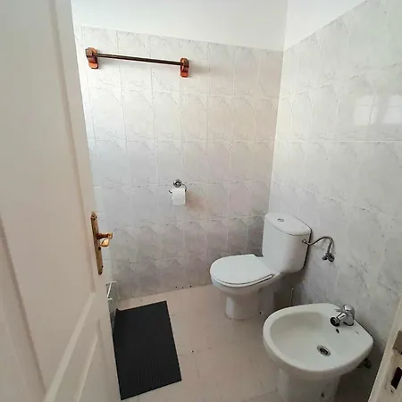 Apartment Vincent, Cozy And Sunny Over The Rooftops