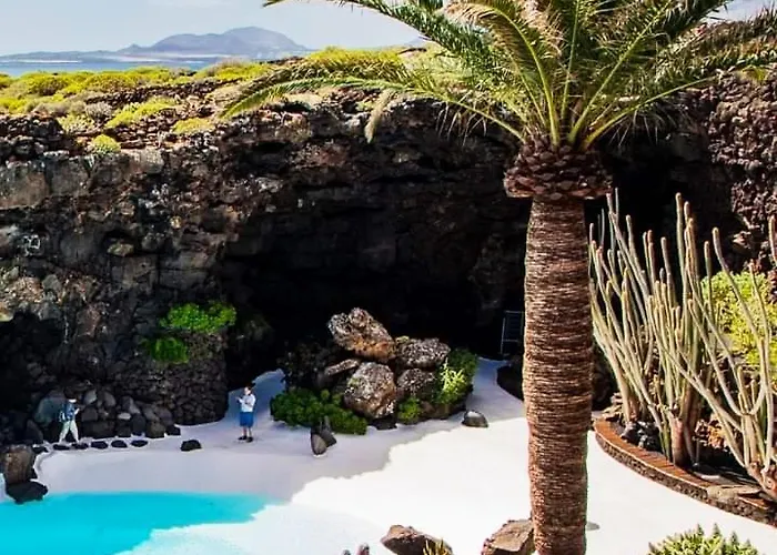 Lejlighed Vincent, Cozy And Sunny Over The Rooftops Puerto del Carmen (Lanzarote)