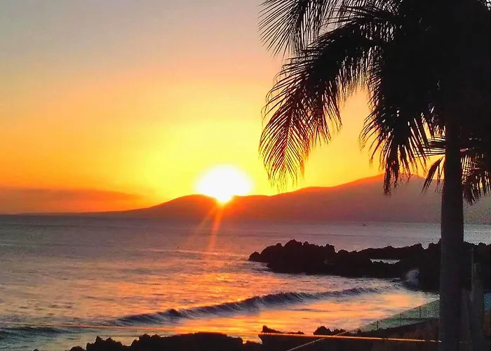 Lejlighed Vincent, Cozy And Sunny Over The Rooftops Puerto del Carmen (Lanzarote)