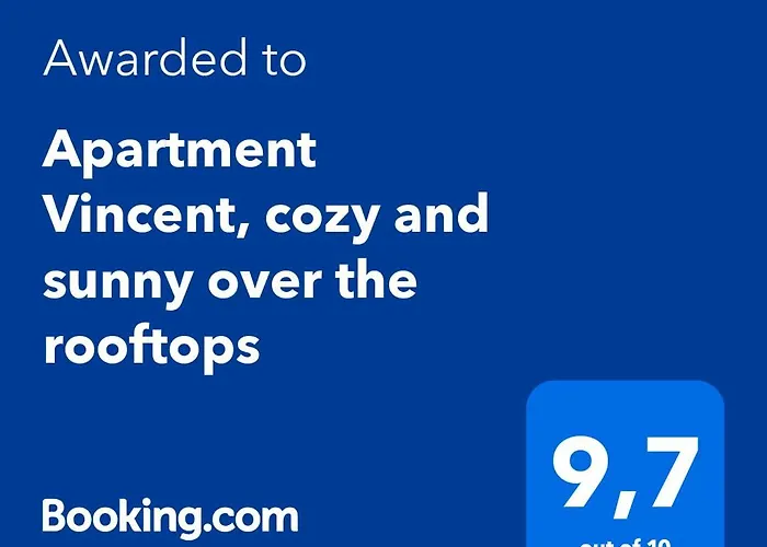 아파트 Vincent, Cozy And Sunny Over The Rooftops